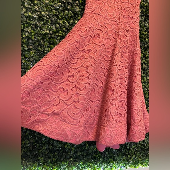 Pink Dress - Picture 3 of 9